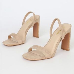 Light nude satin suede high heel